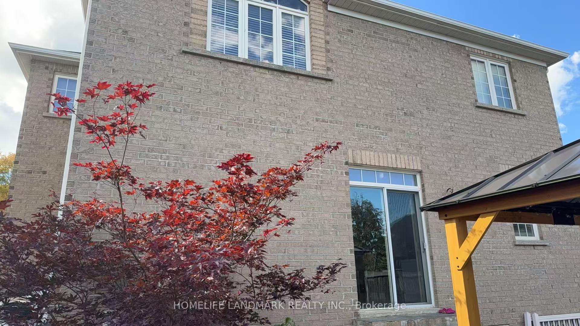 Photo 17 of 371 Dowson Loop, Newmarket, Woodland Hill — HOMEH
