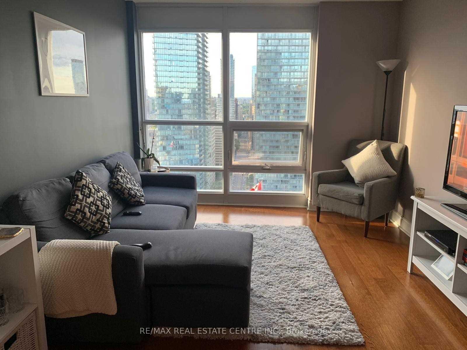 Photo 11 of Unit 4012, 763 Bay Street, Toronto, Bay Street Corridor — HOMEH