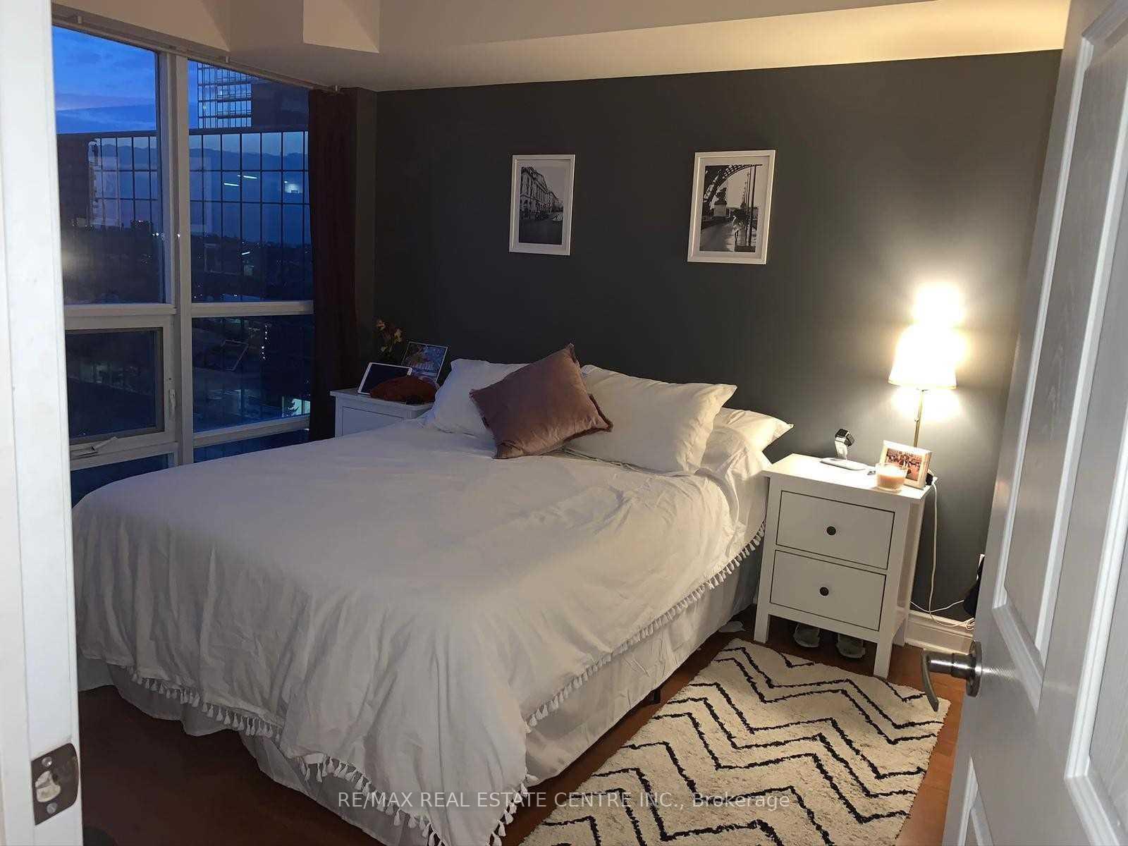 Photo 15 of Unit 4012, 763 Bay Street, Toronto, Bay Street Corridor — HOMEH