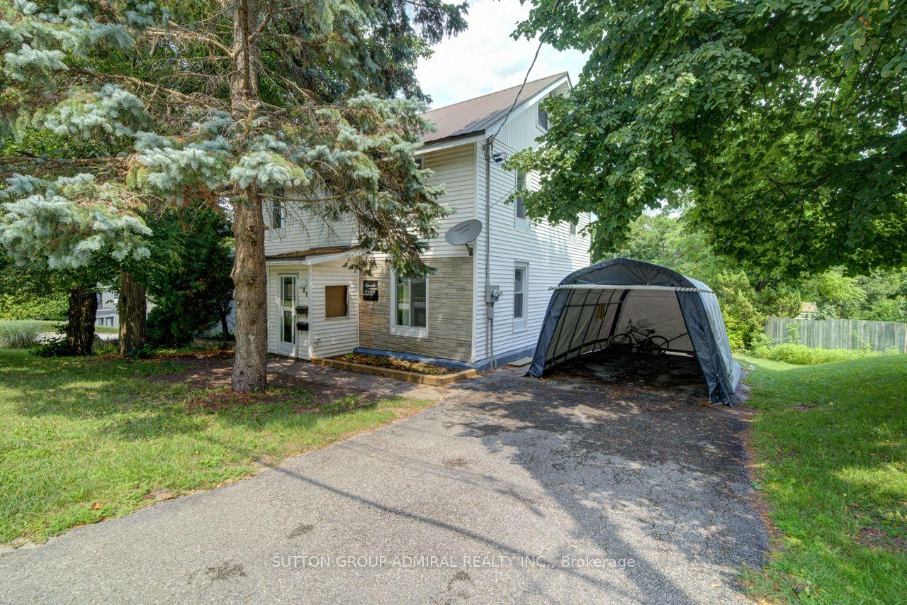 Photo 2 of 121 Seventh Street, Midland — HOMEH