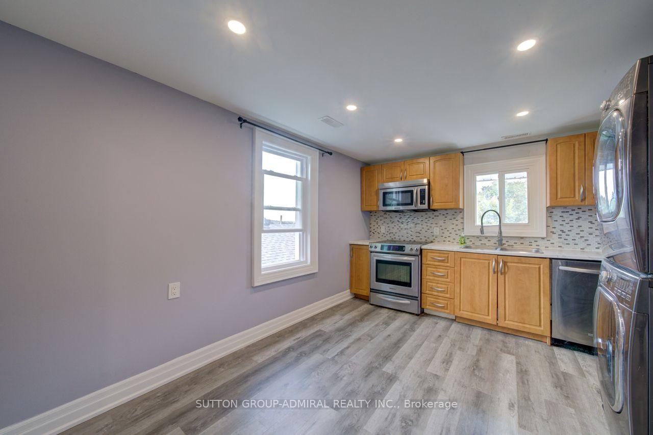 Photo 6 of 121 Seventh Street, Midland — HOMEH