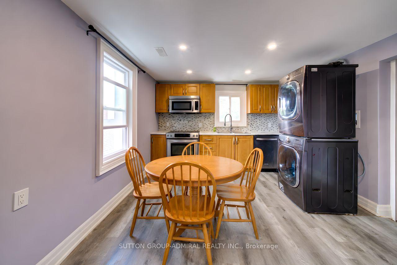 Photo 9 of 121 Seventh Street, Midland — HOMEH