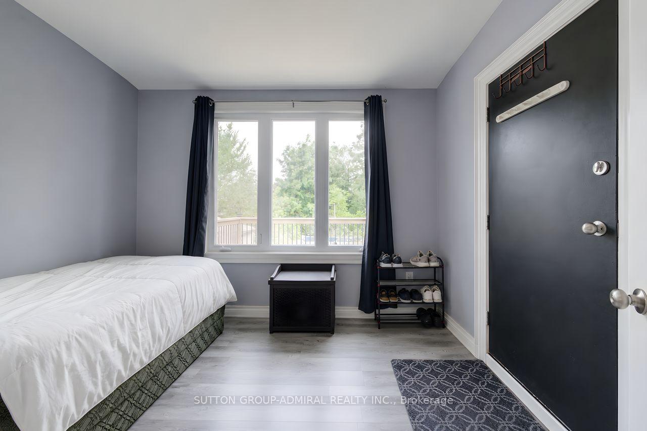 Photo 38 of 121 Seventh Street, Midland — HOMEH