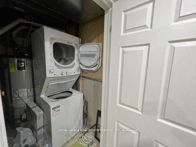 Photo 8 of Unit Basement, 3050 Doyle Street, Mississauga, Churchill Meadows — HOMEH