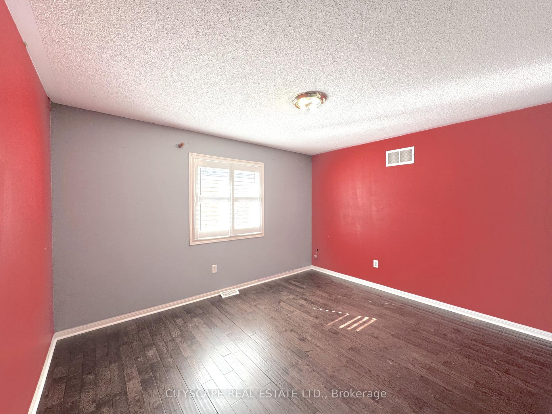 Photo 35 of 4 Serviceberry Crescent, Brampton, Vales of Castlemore — HOMEH