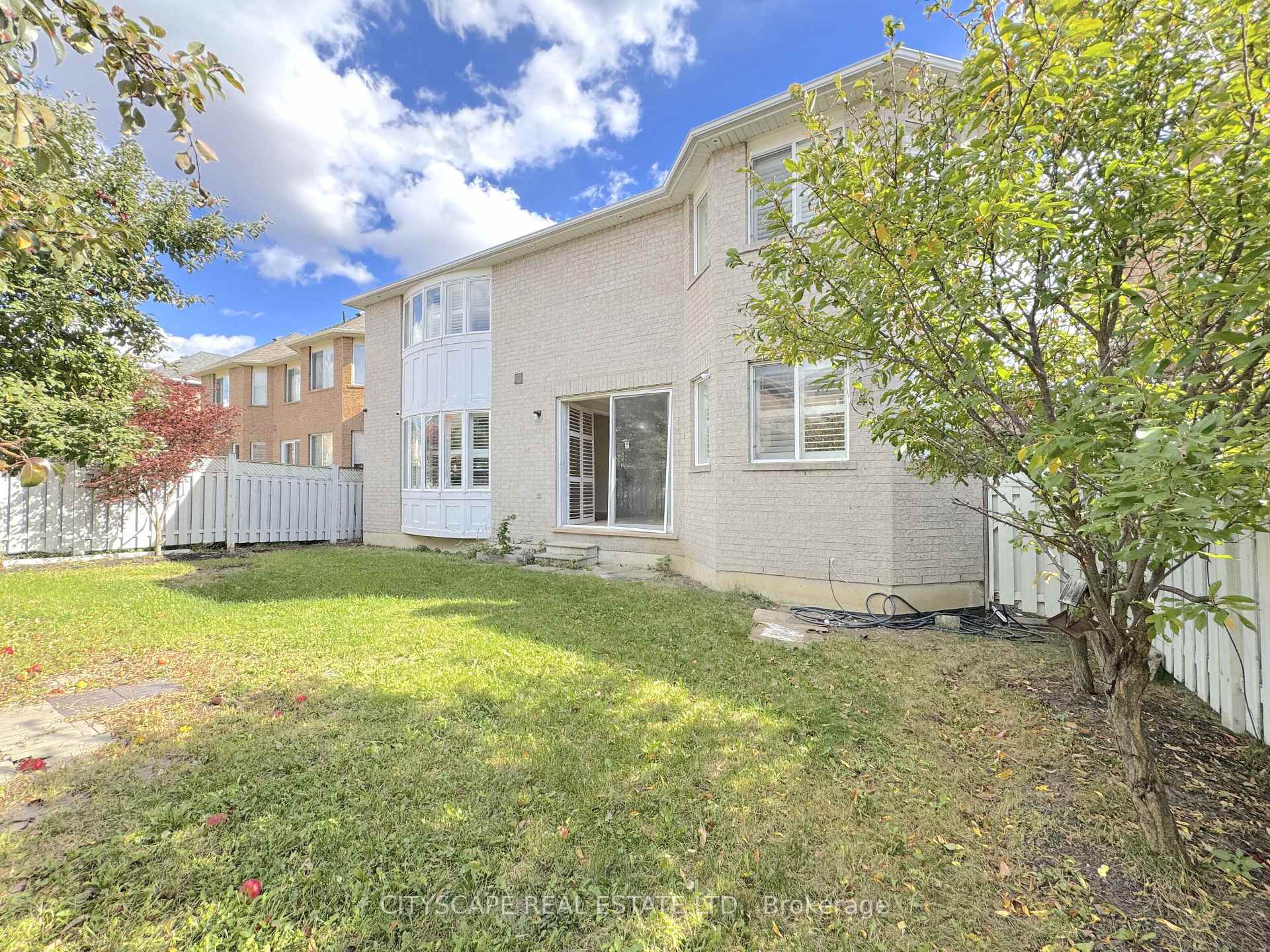 Photo 48 of 4 Serviceberry Crescent, Brampton, Vales of Castlemore — HOMEH