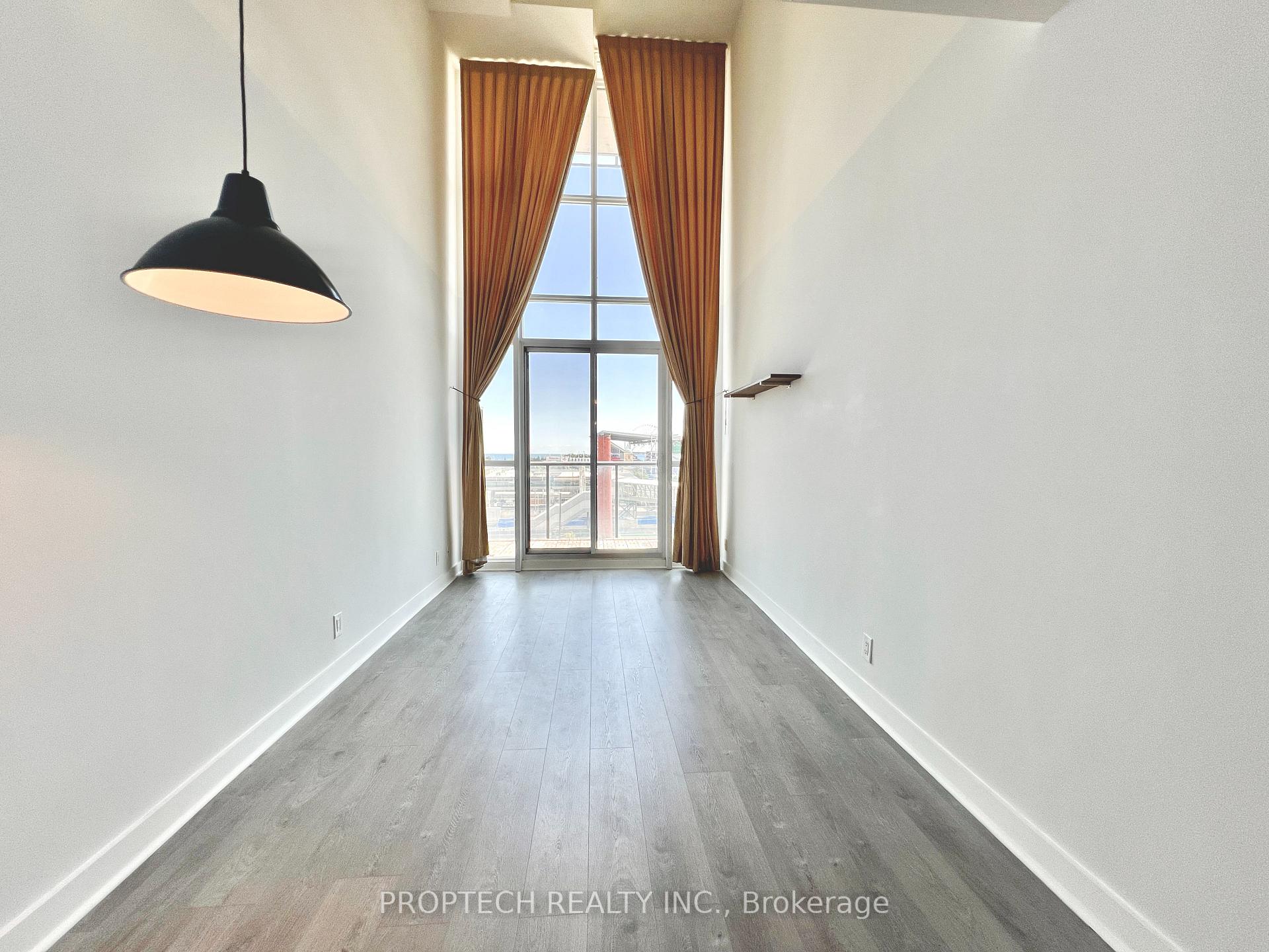 Photo 8 of Unit 509, 5 Hanna Avenue, Toronto, Niagara — HOMEH