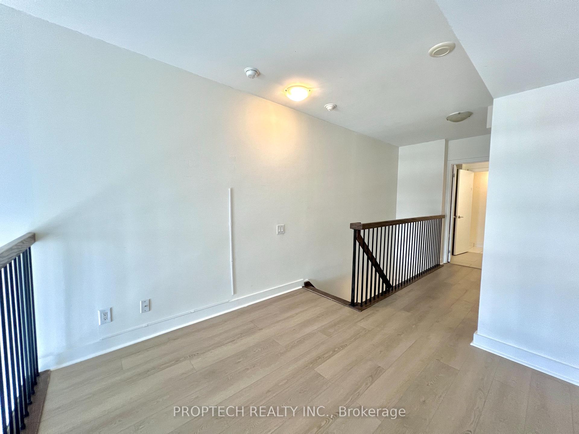 Photo 14 of Unit 509, 5 Hanna Avenue, Toronto, Niagara — HOMEH