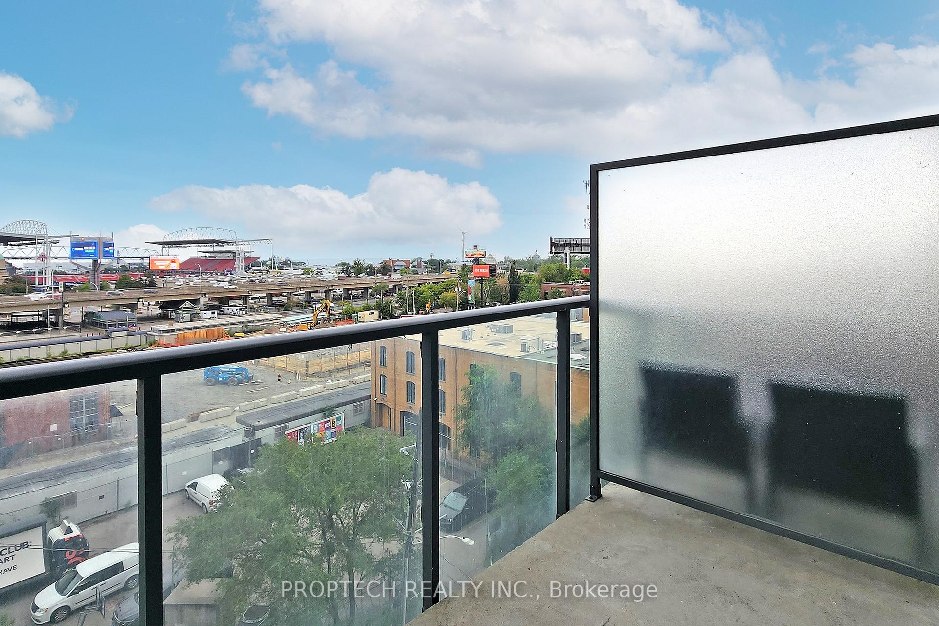 Photo 20 of Unit 509, 5 Hanna Avenue, Toronto, Niagara — HOMEH