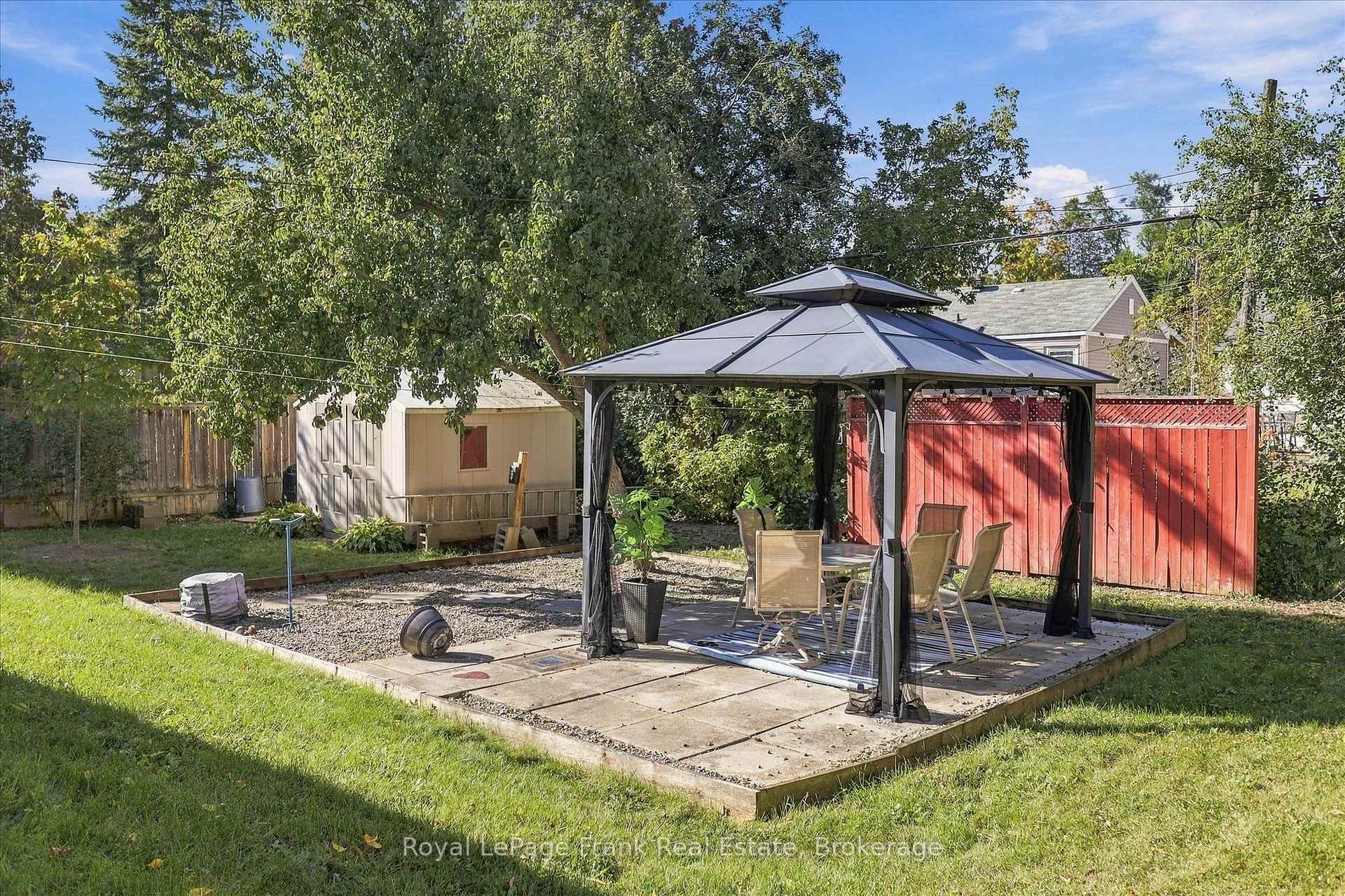 Photo 31 of 230 Euclid Avenue, Peterborough, Ashburnham Ward 4 — HOMEH