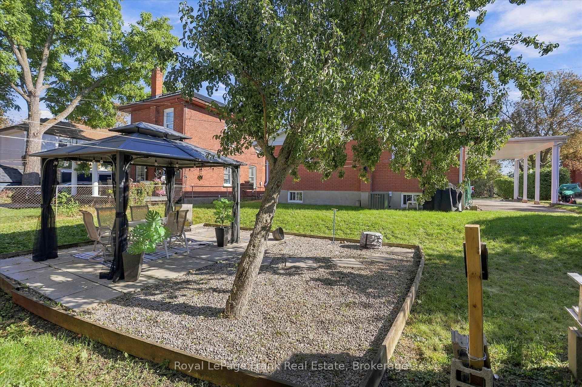 Photo 34 of 230 Euclid Avenue, Peterborough, Ashburnham Ward 4 — HOMEH