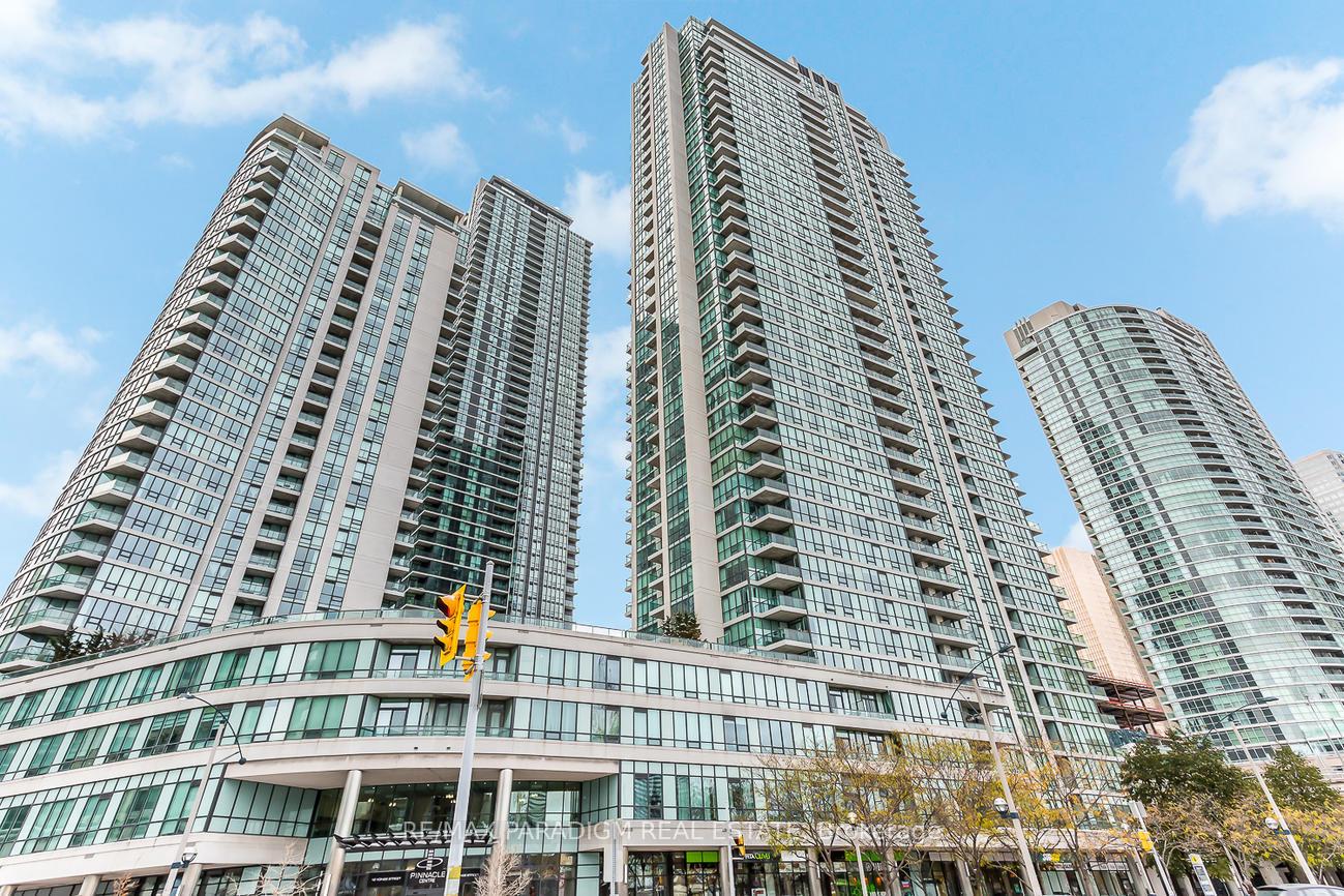 Photo of Unit 2213, 16 Yonge Street