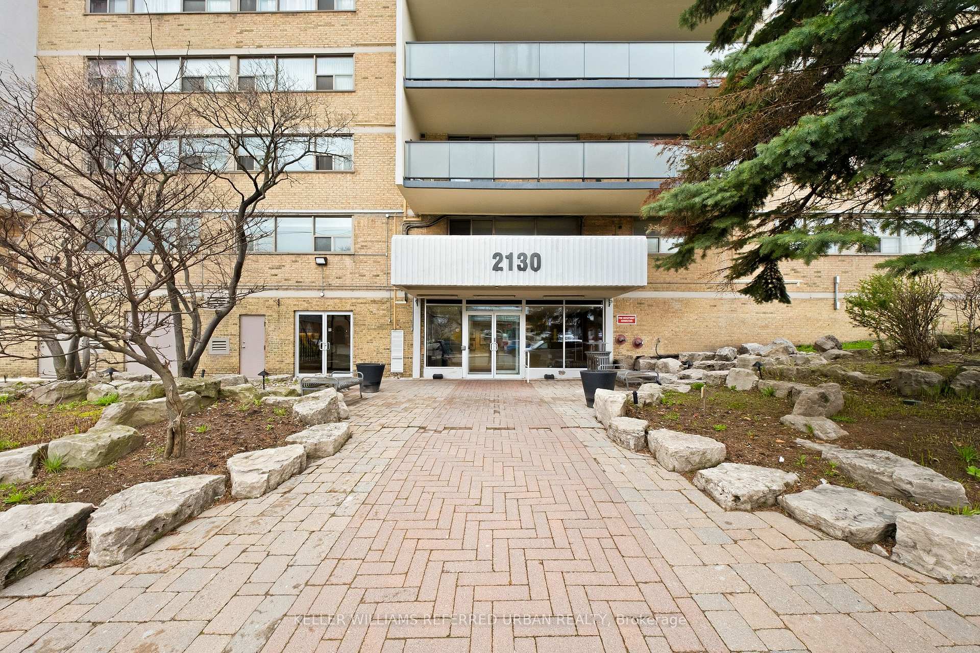 Photo 3 of Unit 1401, 2130 Weston Road, North York, Weston — HOMEH