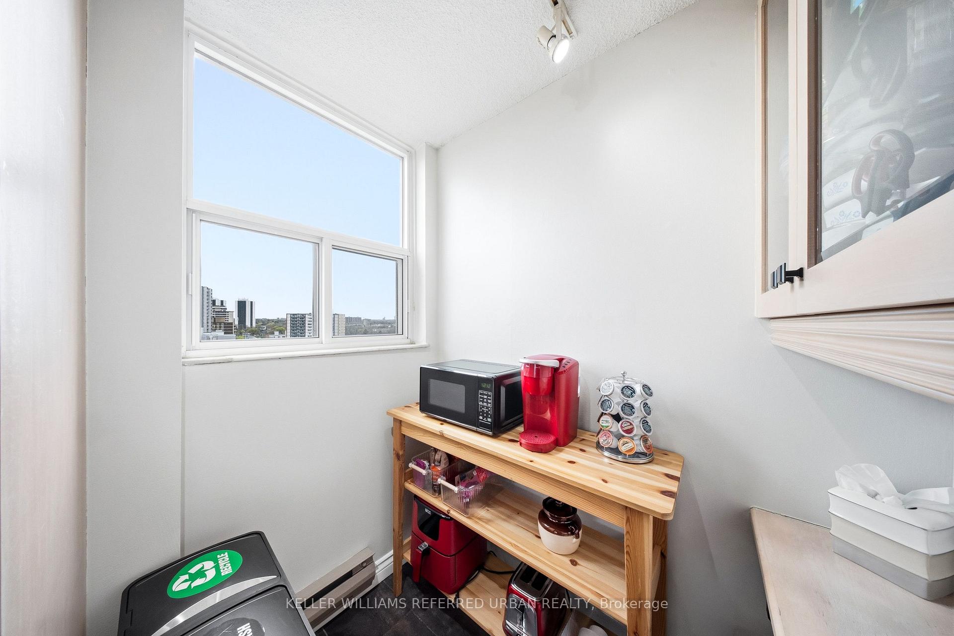 Photo 13 of Unit 1401, 2130 Weston Road, North York, Weston — HOMEH