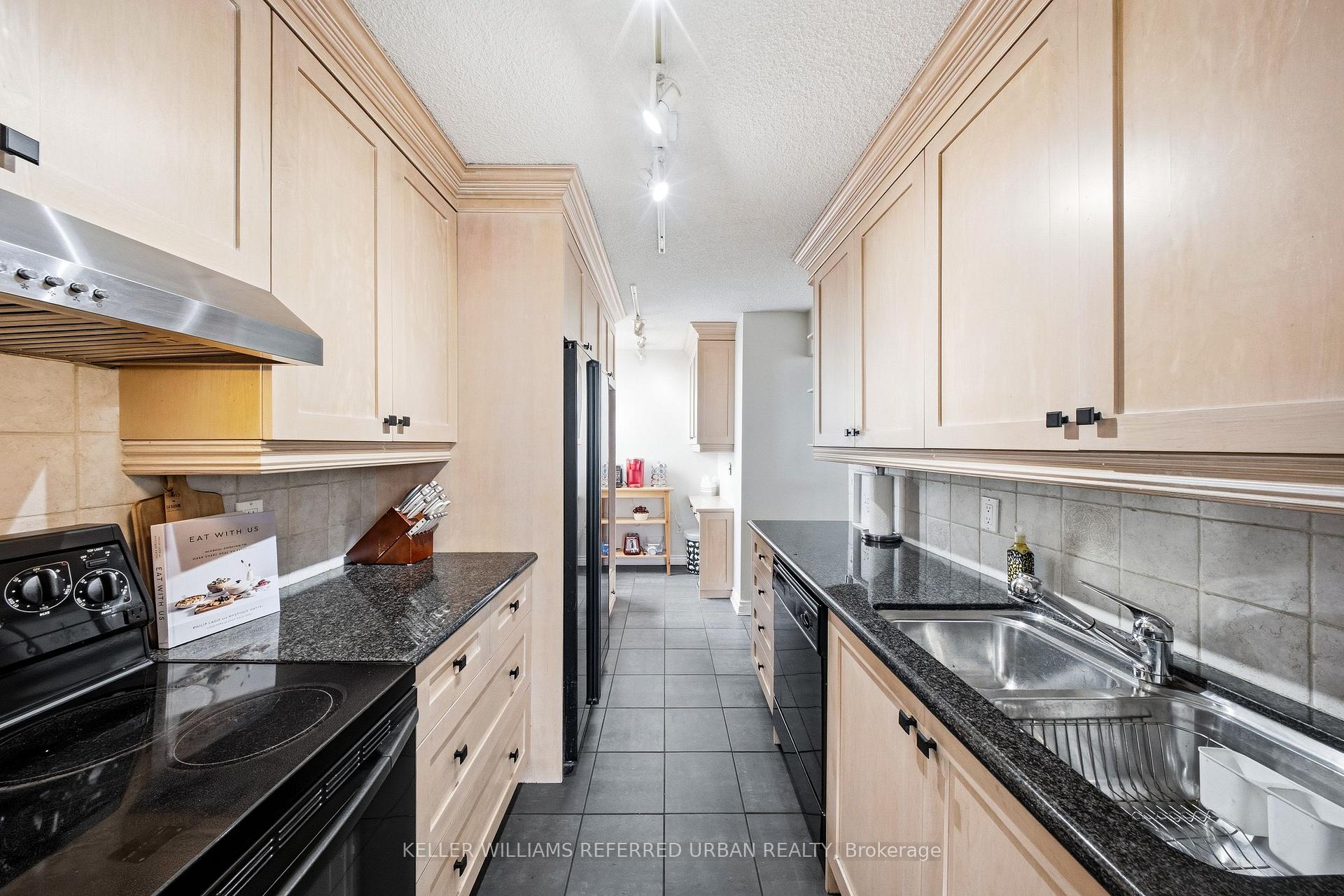 Photo 15 of Unit 1401, 2130 Weston Road, North York, Weston — HOMEH