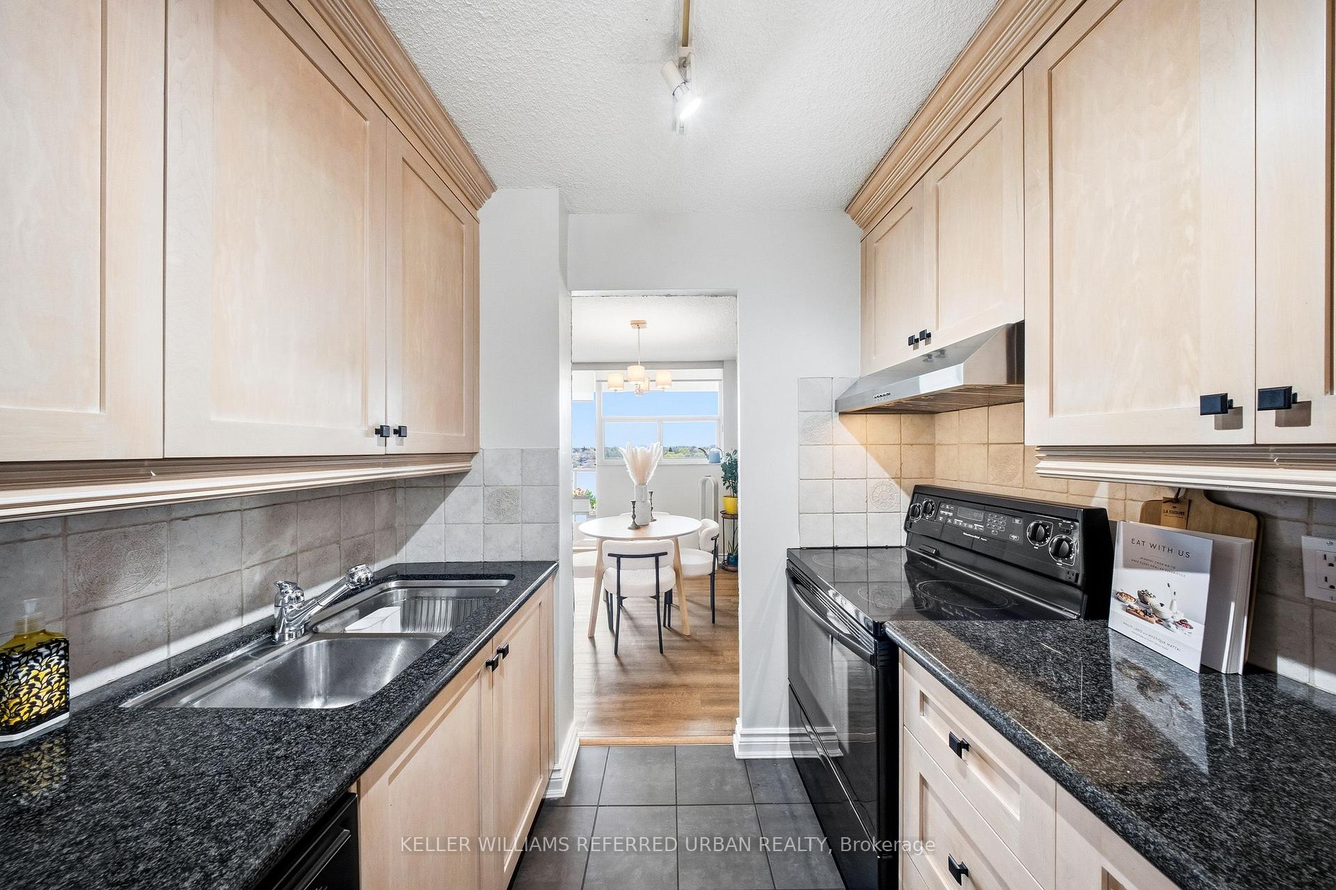 Photo 17 of Unit 1401, 2130 Weston Road, North York, Weston — HOMEH