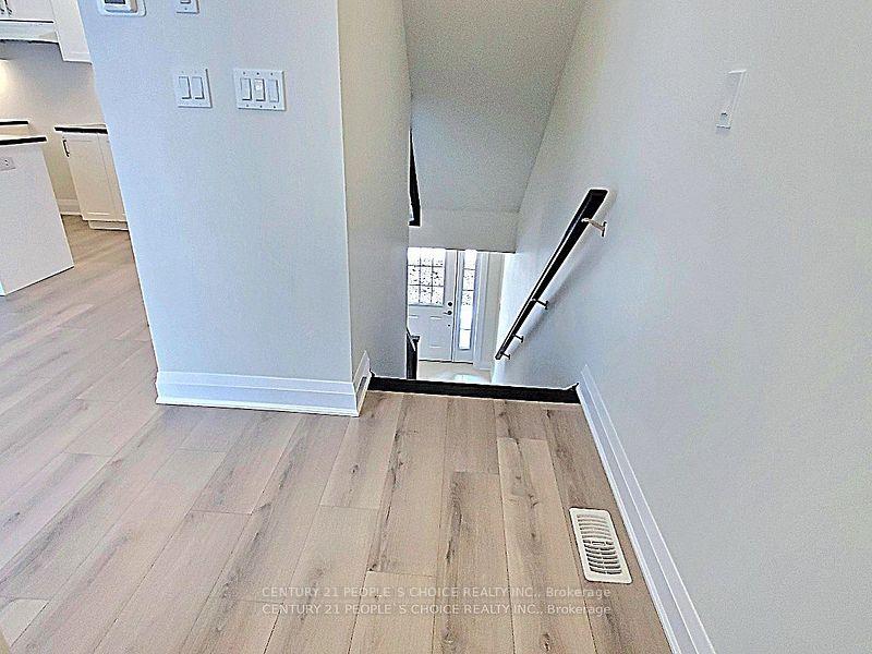 Photo 7 of 255 Raspberry Place, Waterloo, Beechwood/University — HOMEH