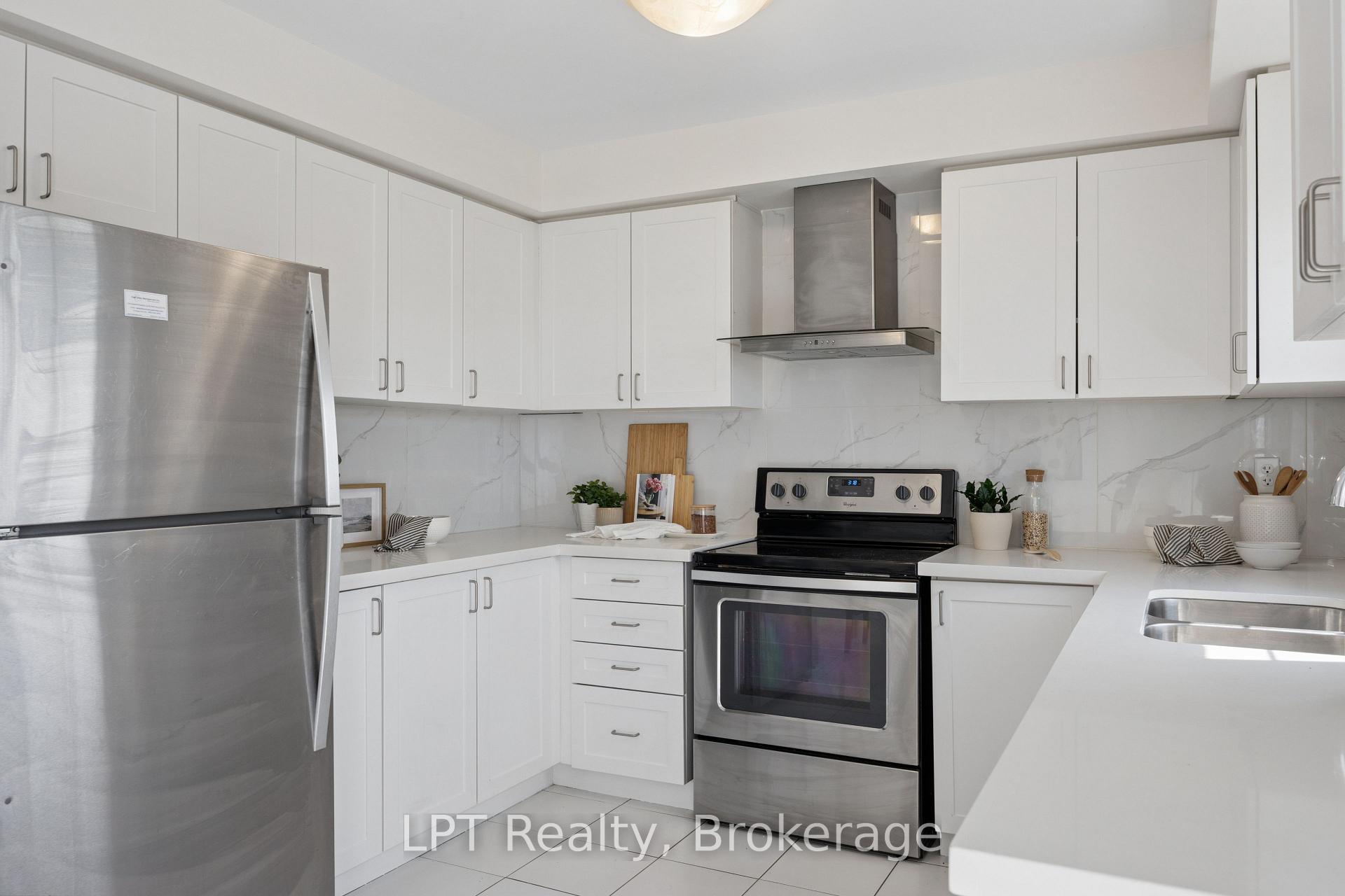 Photo 15 of Unit 38, 2488 Bromus Path, Oshawa, Windfields — HOMEH