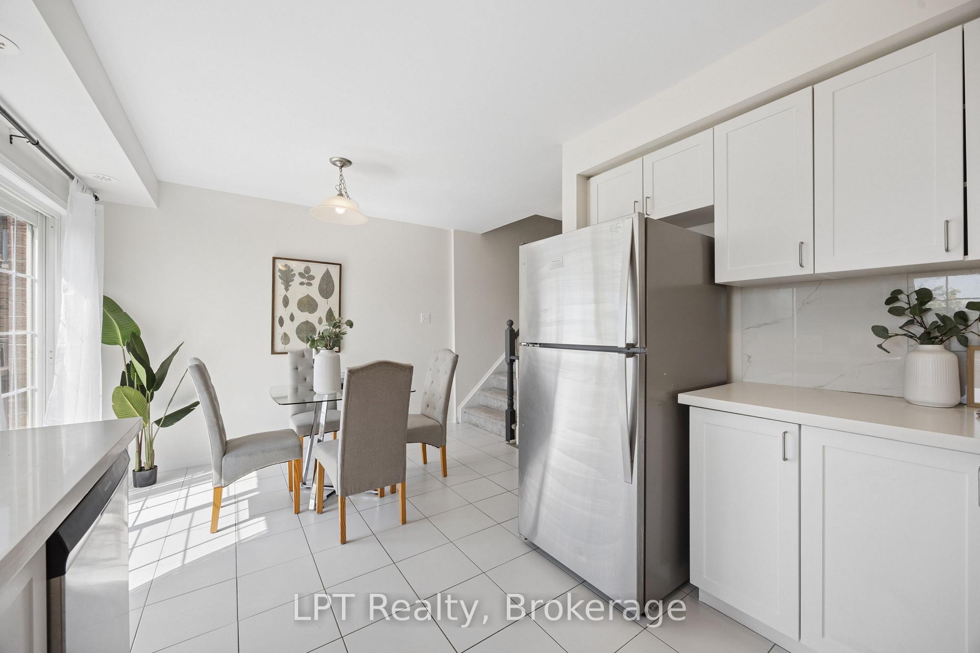 Photo 17 of Unit 38, 2488 Bromus Path, Oshawa, Windfields — HOMEH