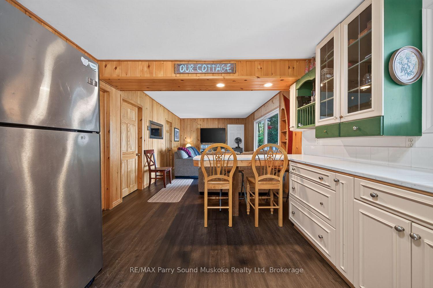 Photo 10 of 3 Robinson Road, Magnetawan, Ahmic Harbour — HOMEH