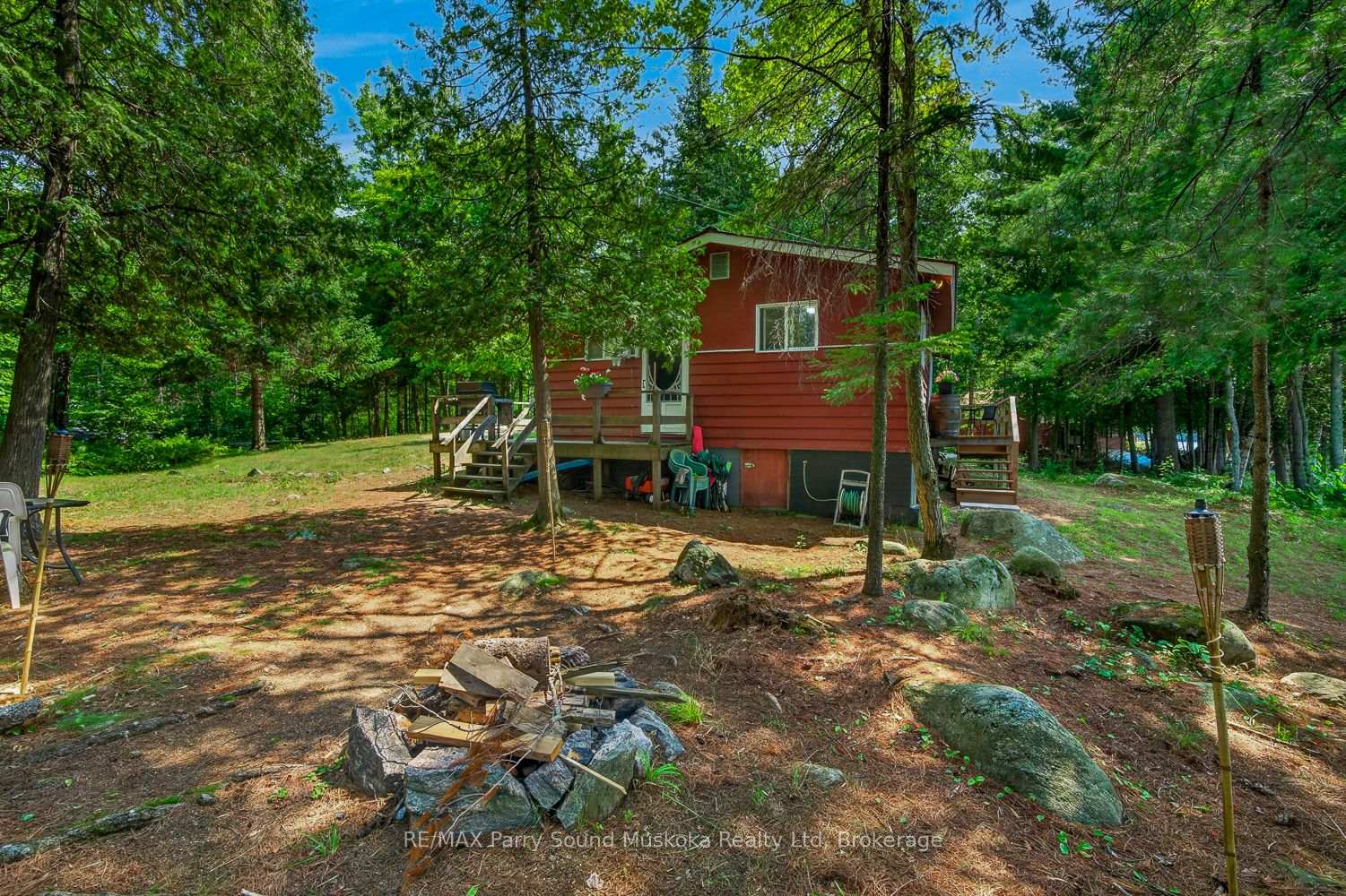 Photo 35 of 3 Robinson Road, Magnetawan, Ahmic Harbour — HOMEH