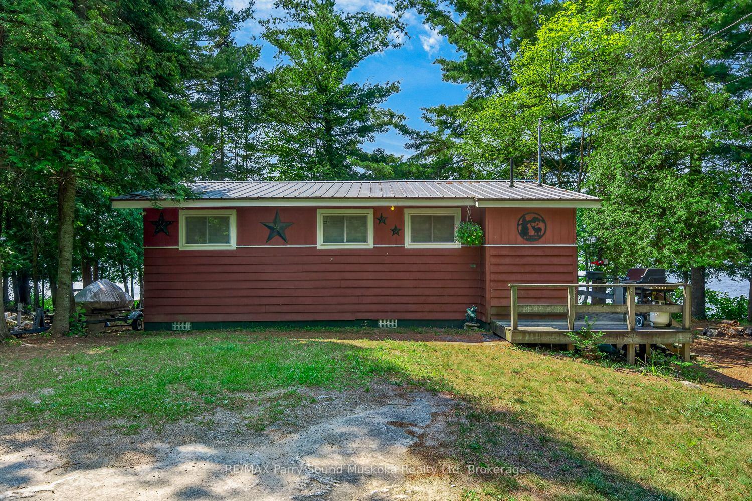 Photo 39 of 3 Robinson Road, Magnetawan, Ahmic Harbour — HOMEH