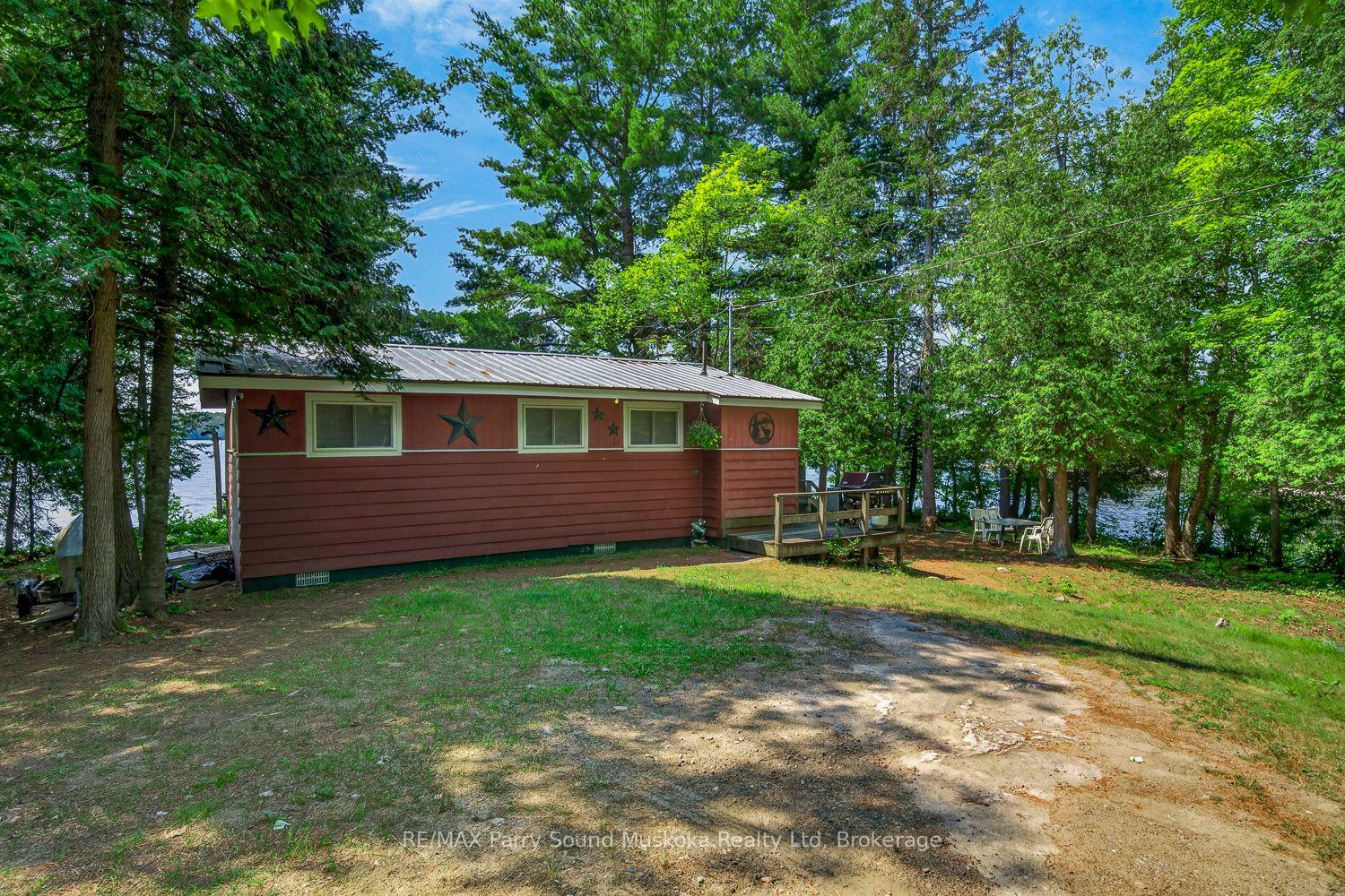 Photo 40 of 3 Robinson Road, Magnetawan, Ahmic Harbour — HOMEH