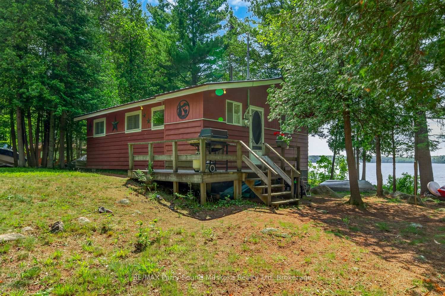 Photo 41 of 3 Robinson Road, Magnetawan, Ahmic Harbour — HOMEH