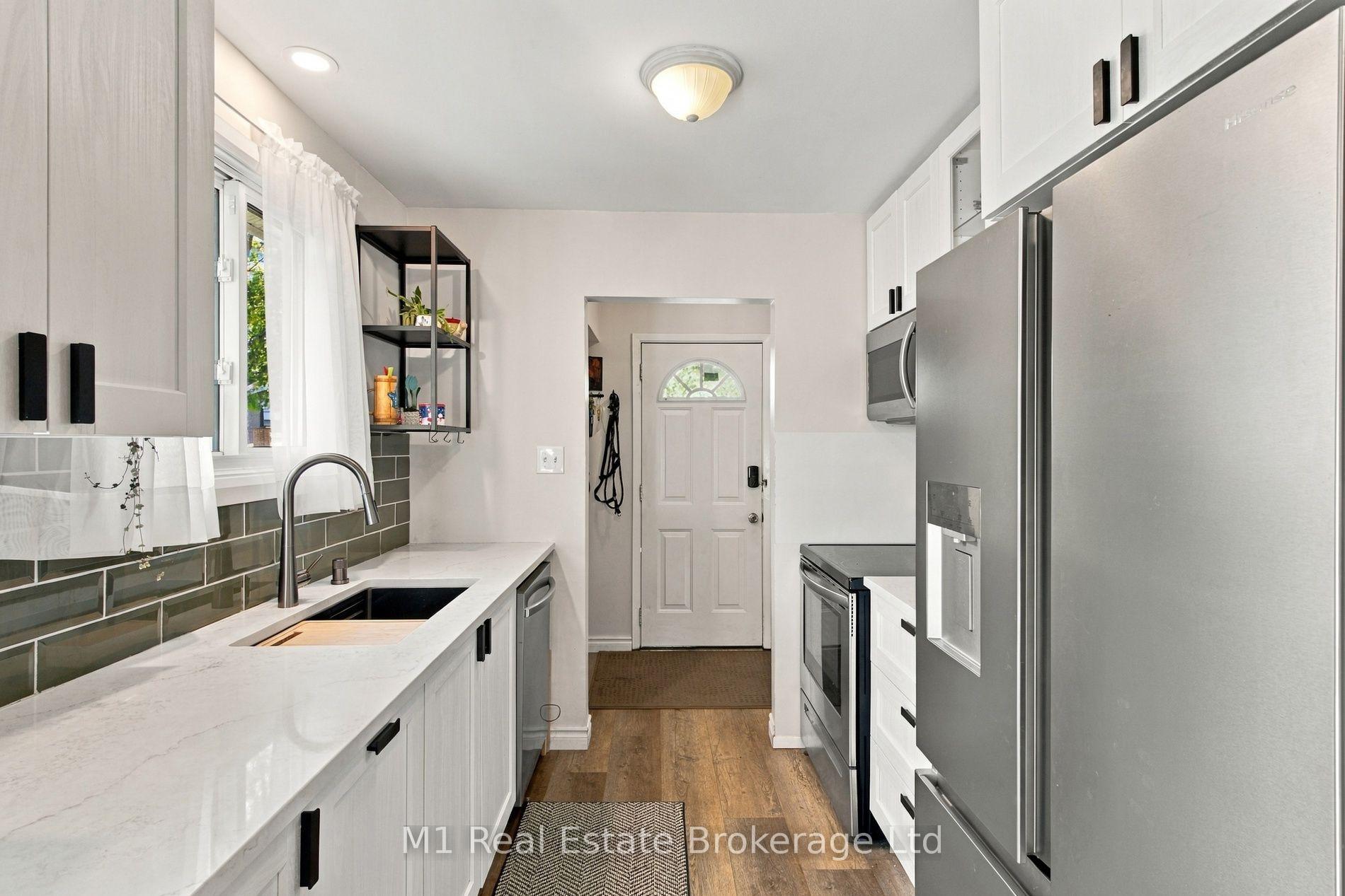 Photo 12 of 166 Natchez Road, Kitchener, Grand River North — HOMEH