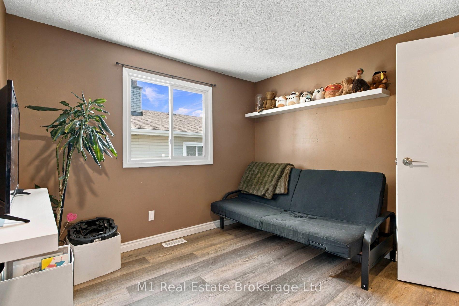 Photo 17 of 166 Natchez Road, Kitchener, Grand River North — HOMEH