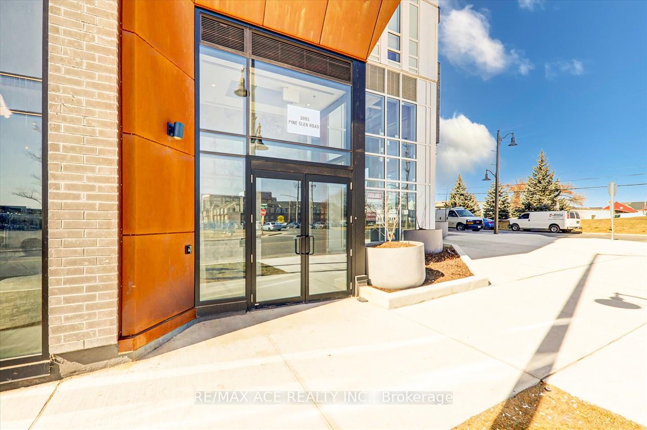 Photo 7 of Unit 317, 3005 Pine Glen Road, Oakville, Westmount — HOMEH