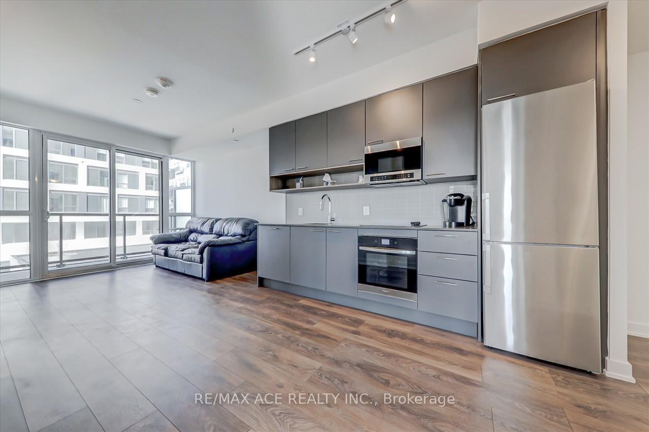 Photo 14 of Unit 317, 3005 Pine Glen Road, Oakville, Westmount — HOMEH
