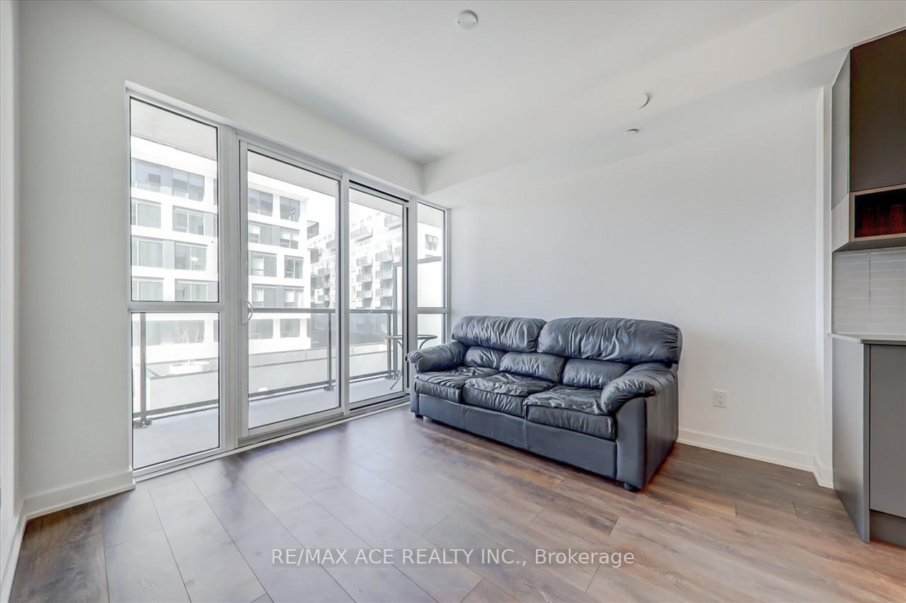 Photo 17 of Unit 317, 3005 Pine Glen Road, Oakville, Westmount — HOMEH