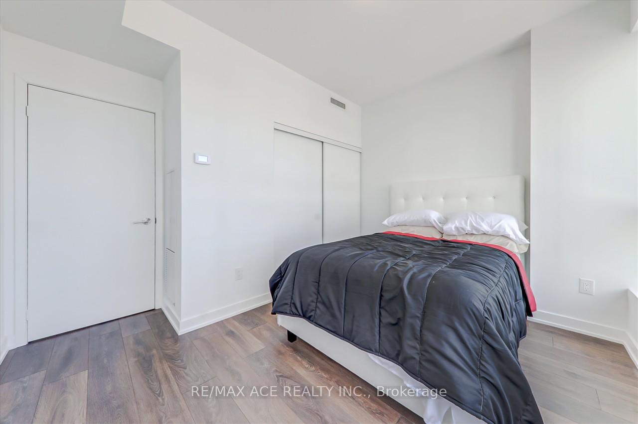 Photo 24 of Unit 317, 3005 Pine Glen Road, Oakville, Westmount — HOMEH