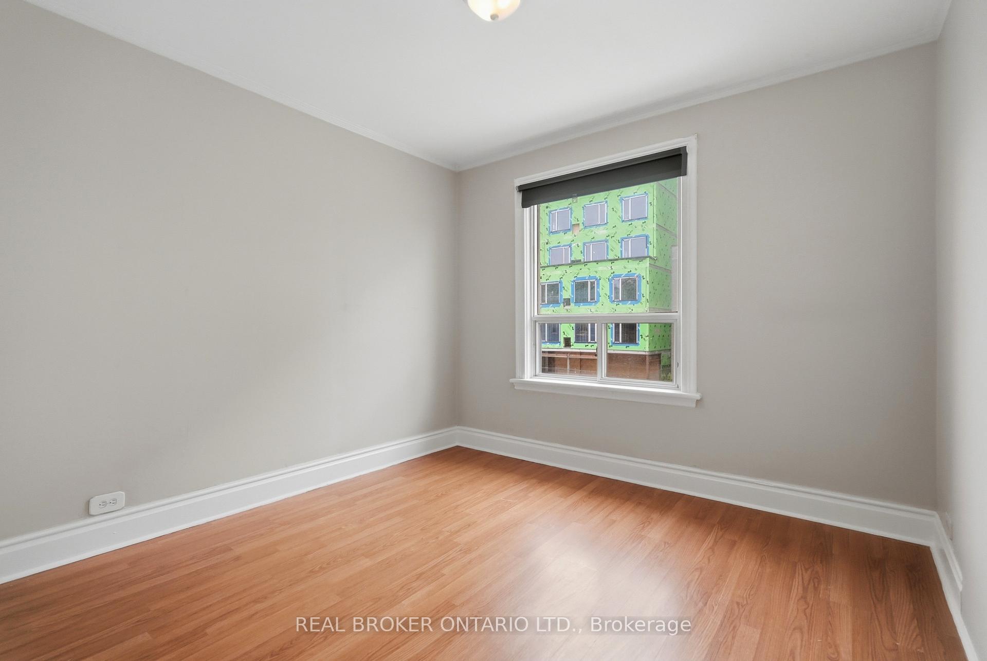 Photo 31 of 418 Main Street W, Hamilton, Strathcona — HOMEH
