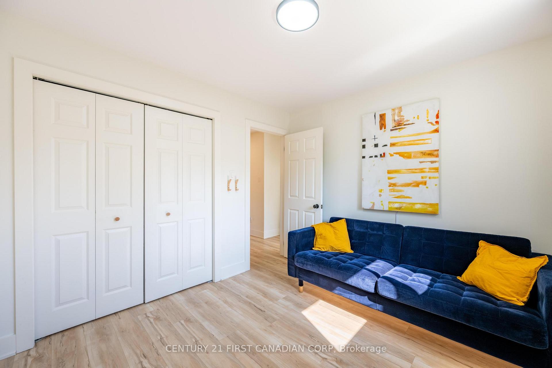 Photo 23 of 168 Gibson Crescent, Lucan Biddulph, Lucan — HOMEH