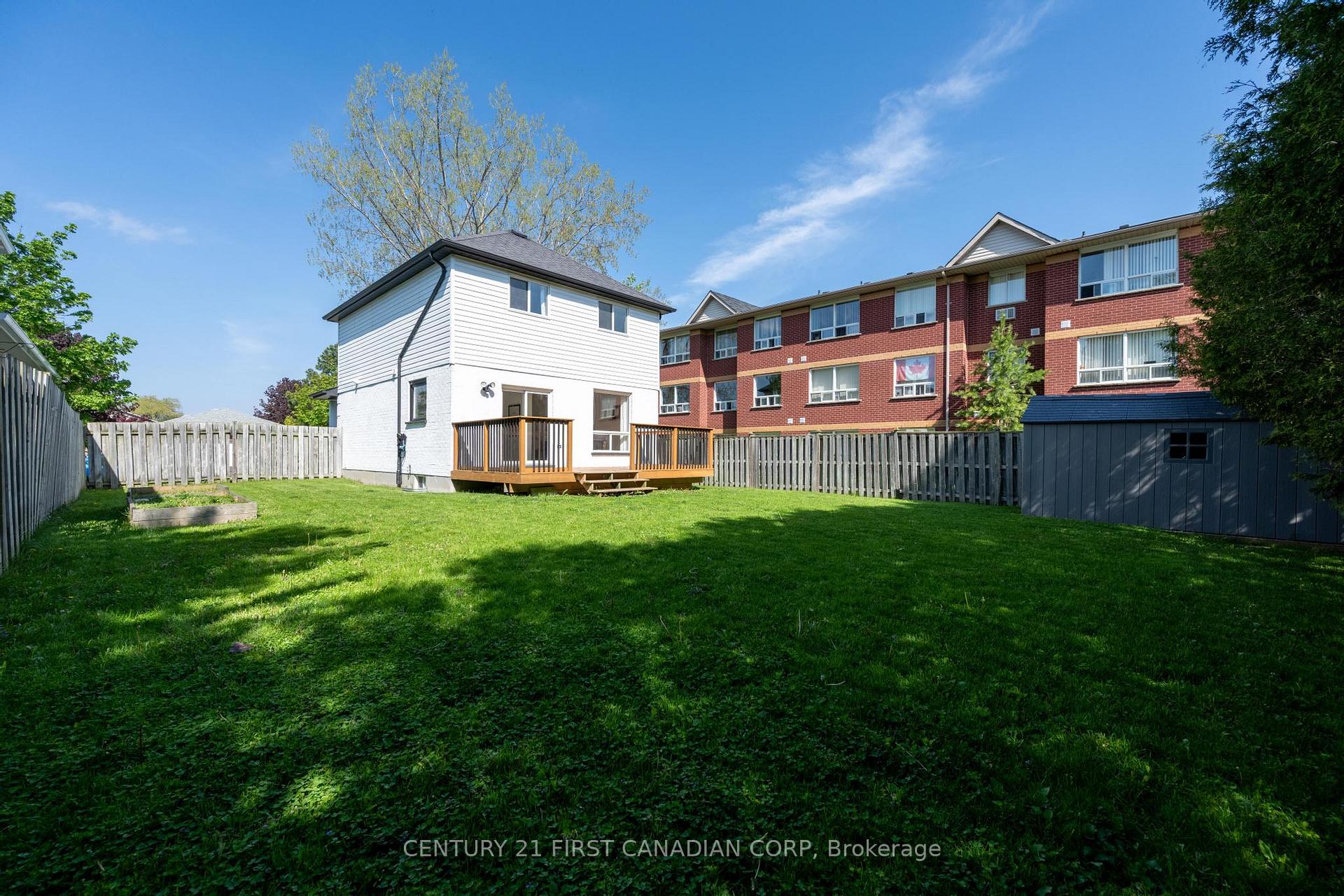 Photo 33 of 168 Gibson Crescent, Lucan Biddulph, Lucan — HOMEH
