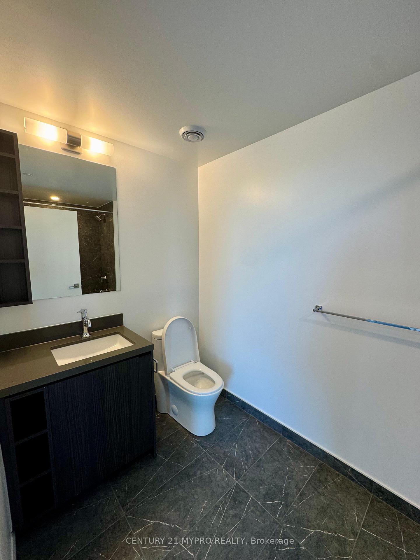 Photo 4 of Unit 4506, 252 Church Street, Toronto, Church-Yonge Corridor — HOMEH