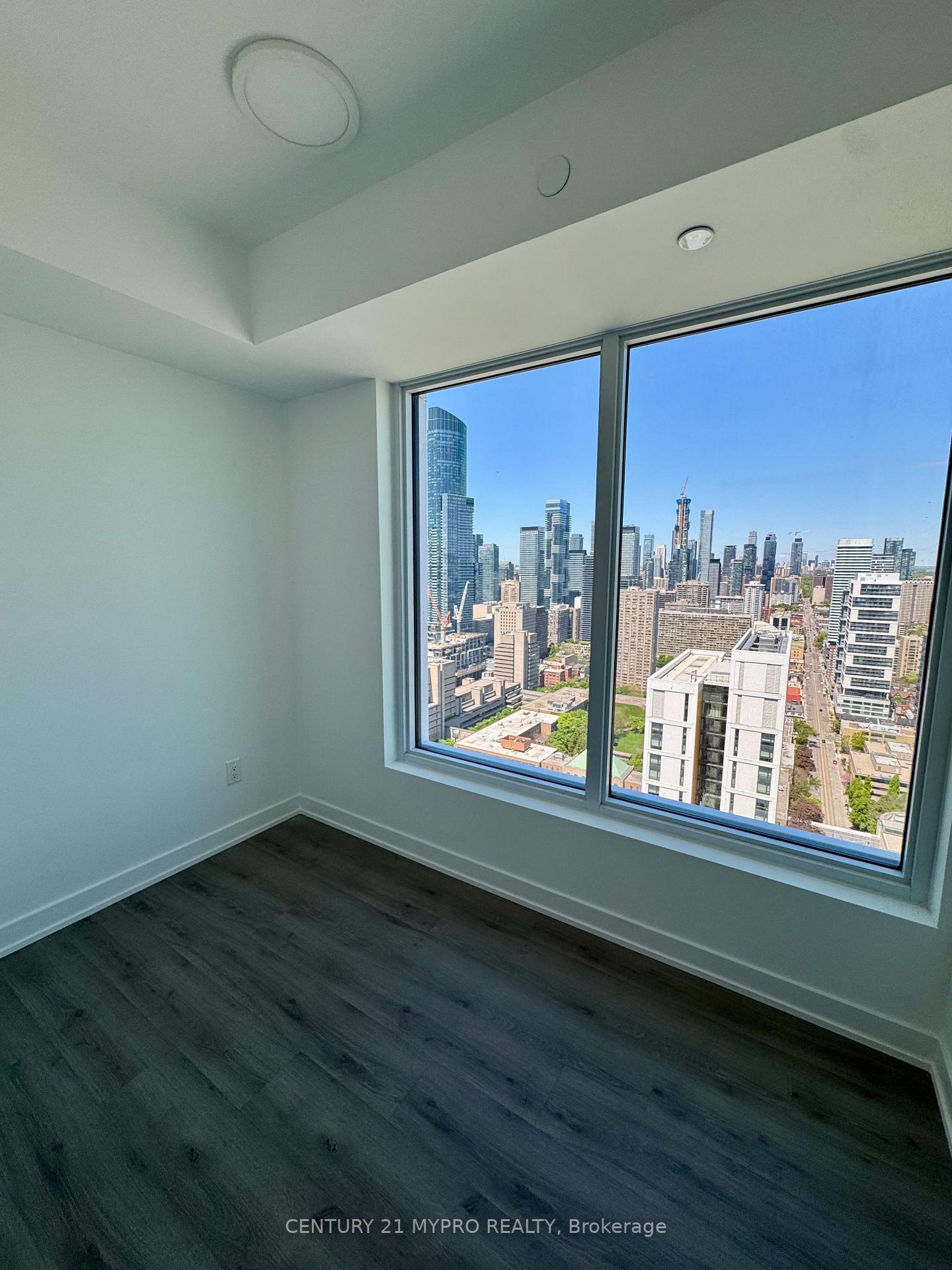 Photo 10 of Unit 4506, 252 Church Street, Toronto, Church-Yonge Corridor — HOMEH