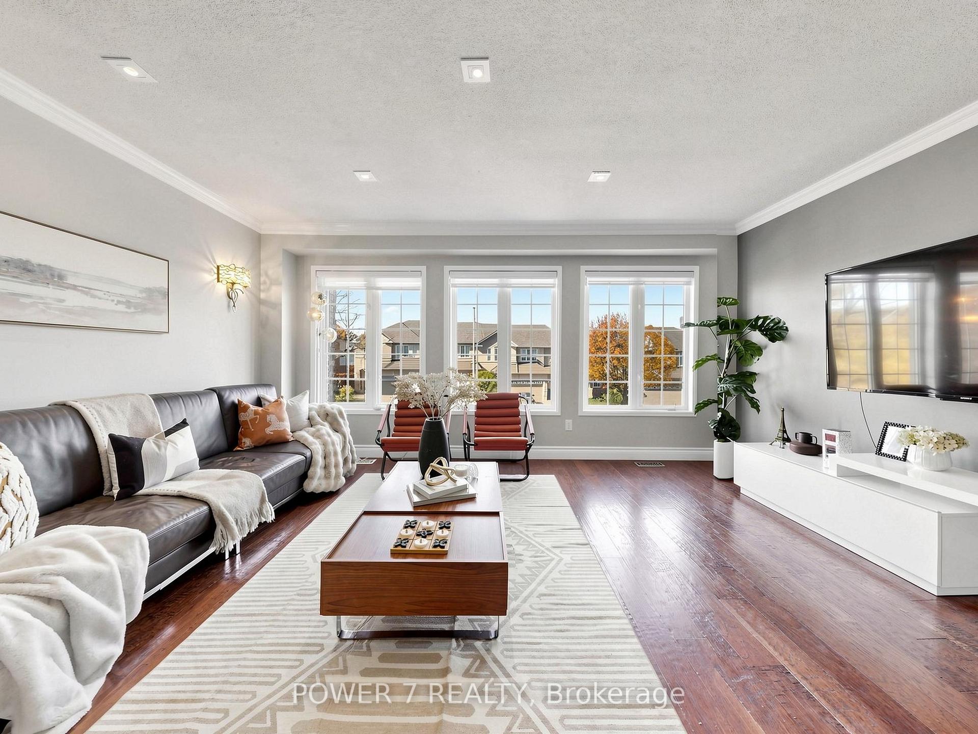Photo 3 of 61 Millcliff Circle, Aurora, Aurora Grove — HOMEH