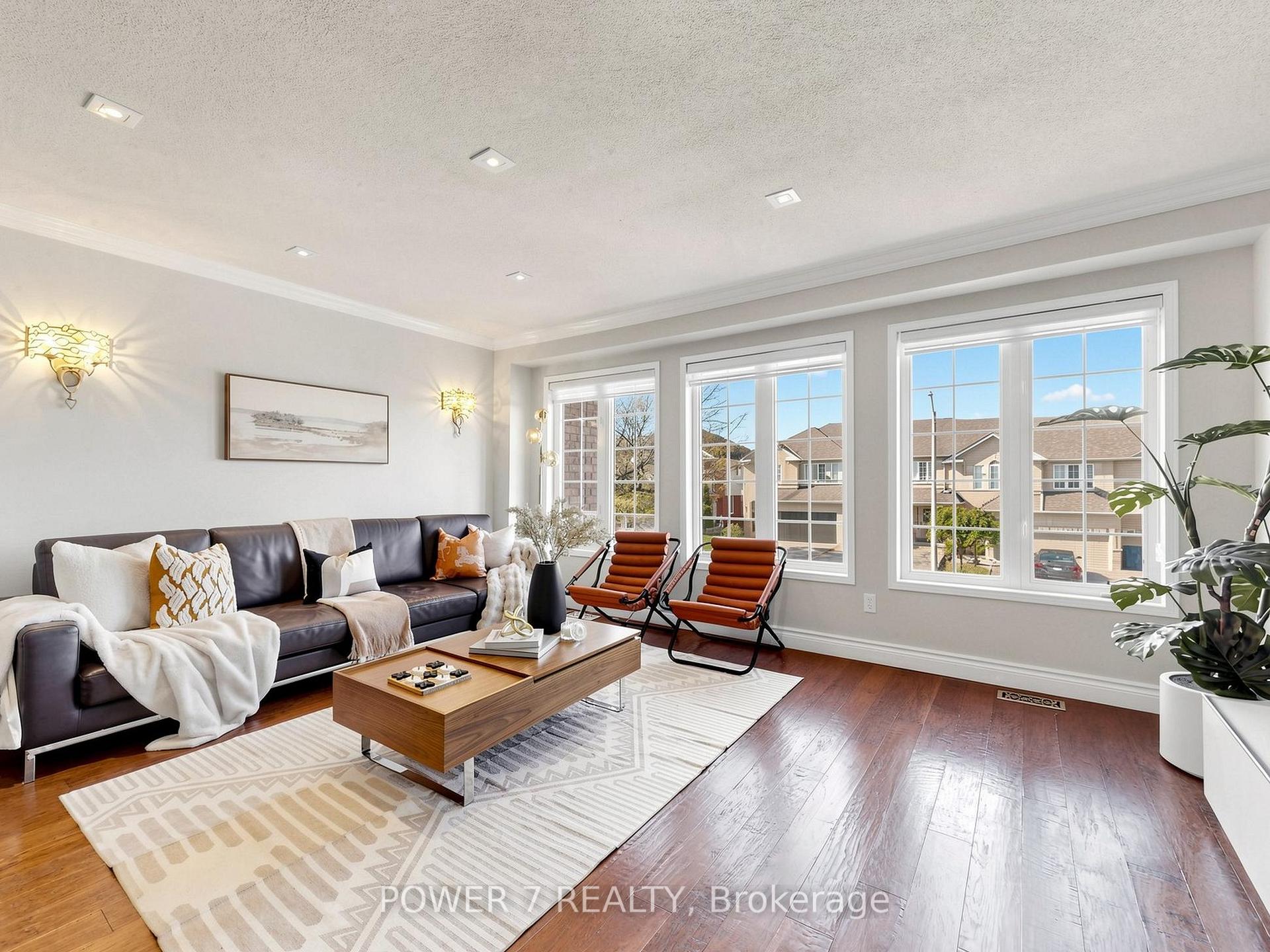 Photo 5 of 61 Millcliff Circle, Aurora, Aurora Grove — HOMEH