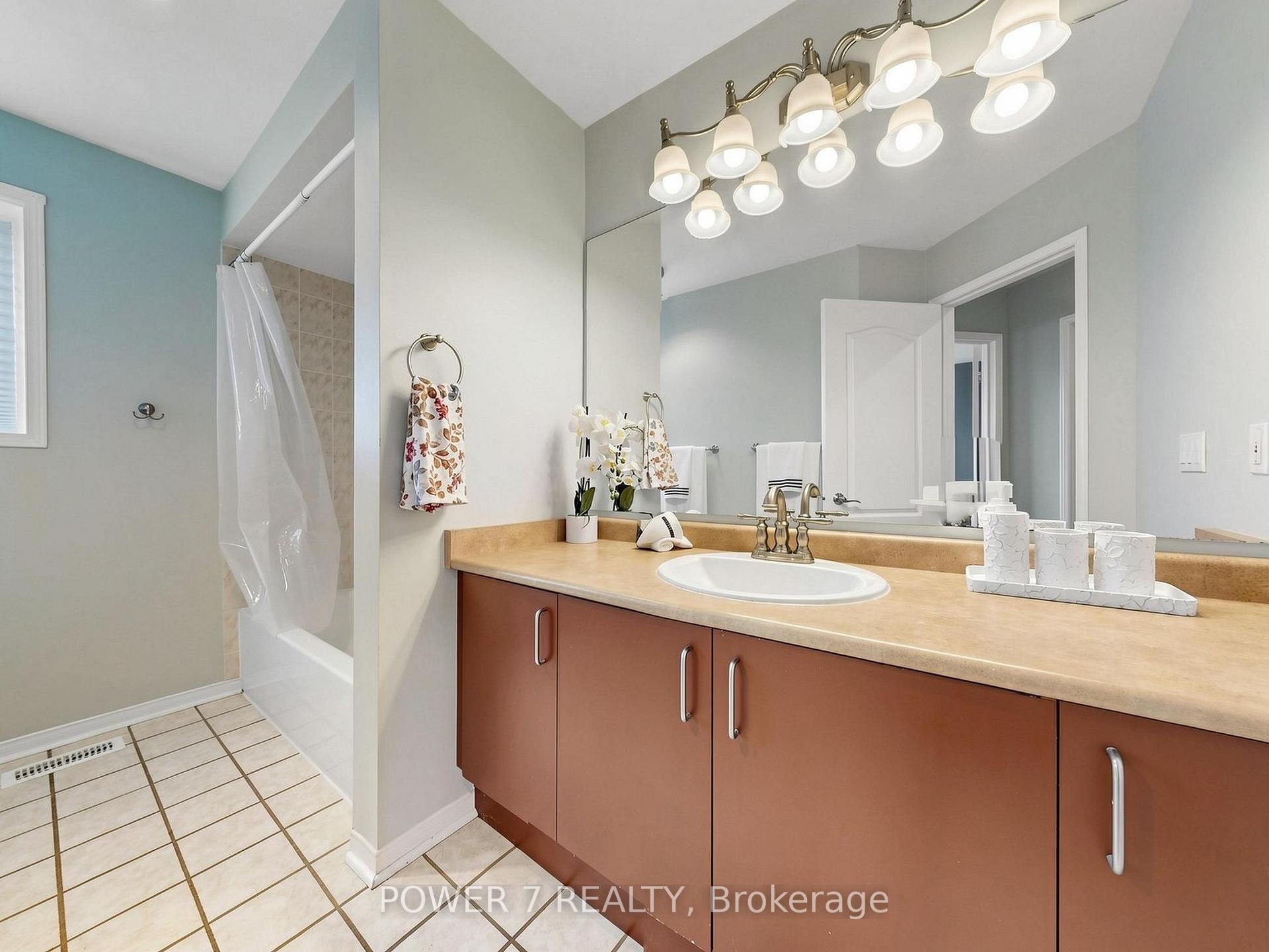 Photo 32 of 61 Millcliff Circle, Aurora, Aurora Grove — HOMEH