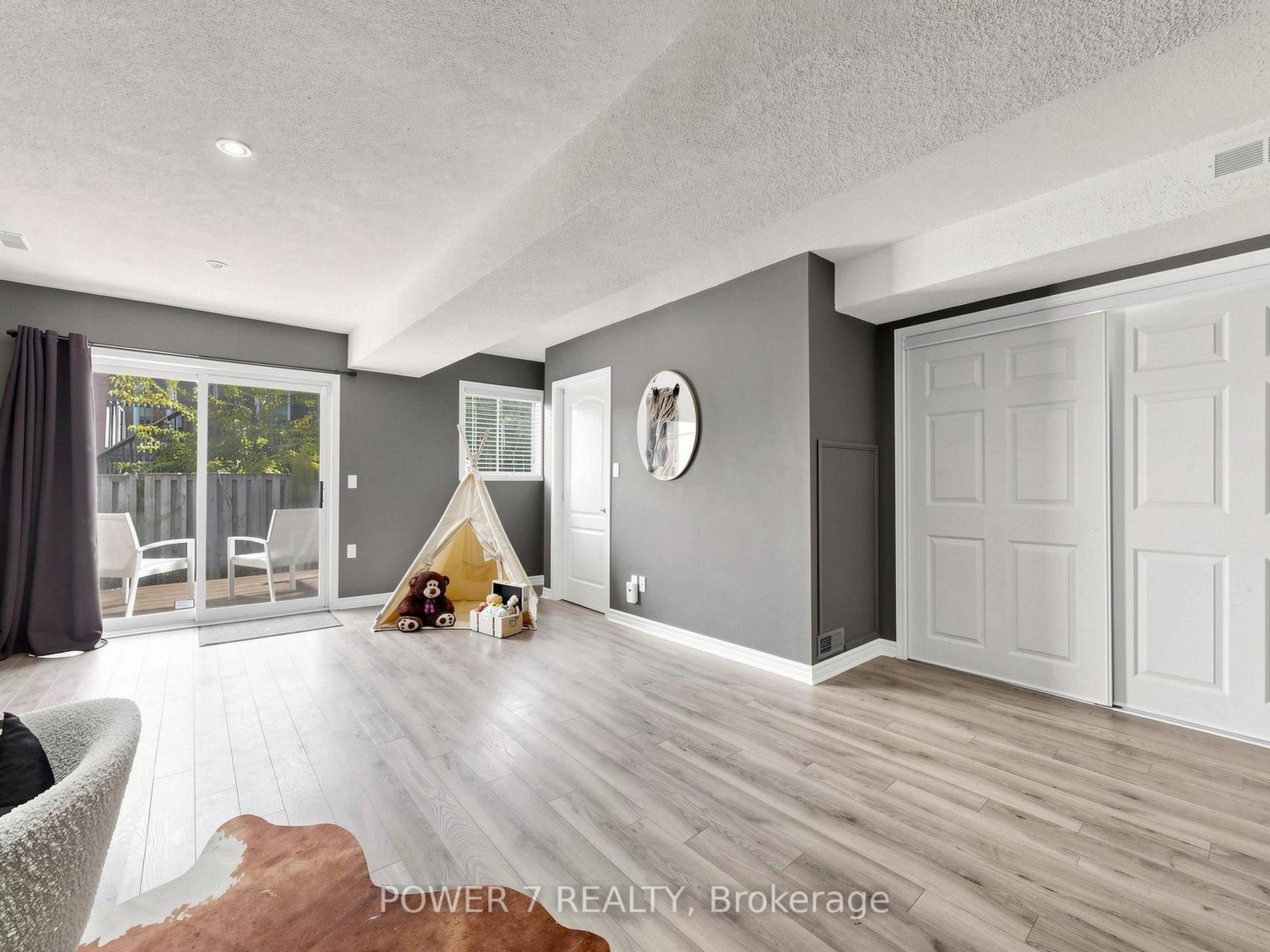 Photo 37 of 61 Millcliff Circle, Aurora, Aurora Grove — HOMEH