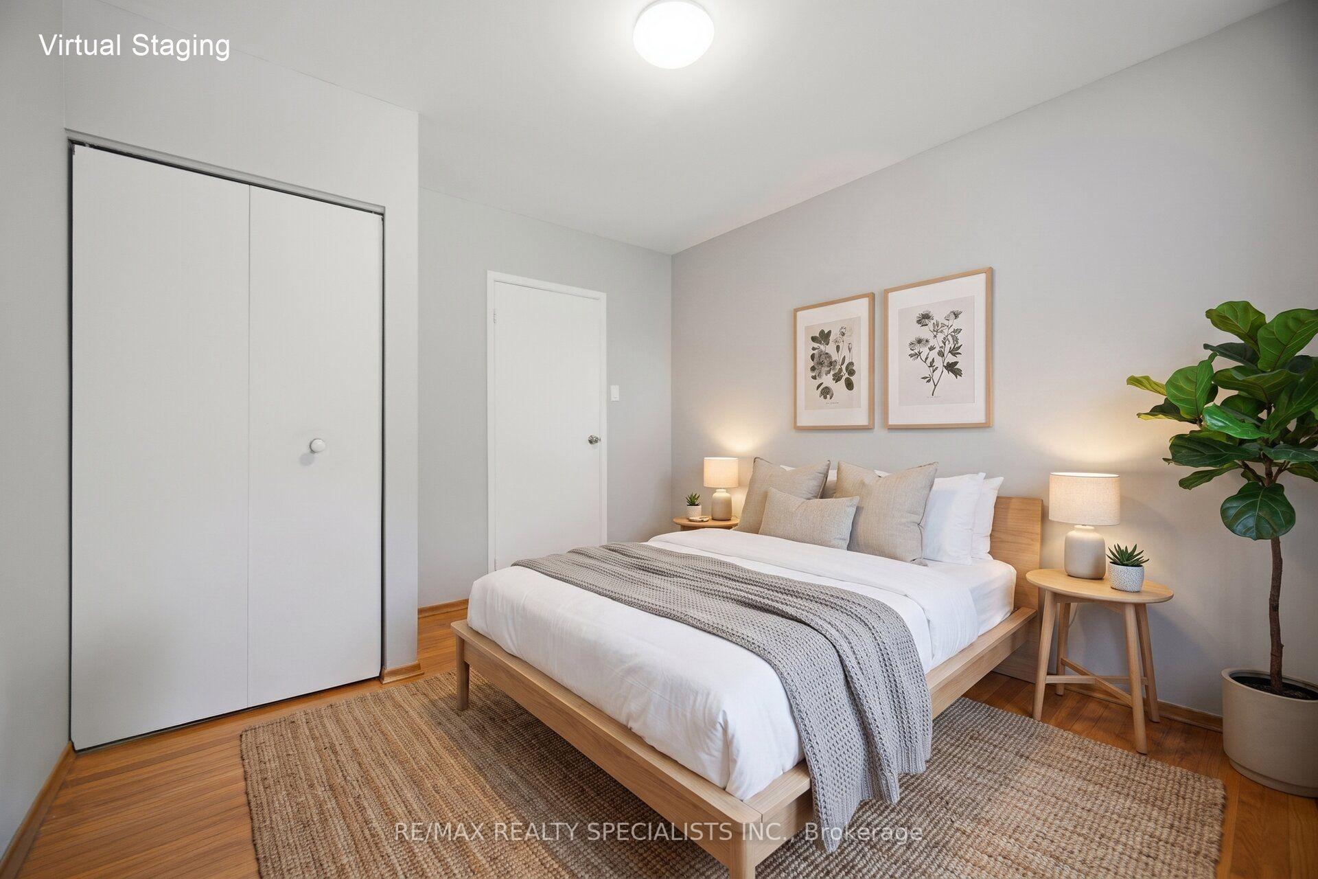 Photo 12 of 3637 Chiplow Road, Mississauga, Applewood — HOMEH