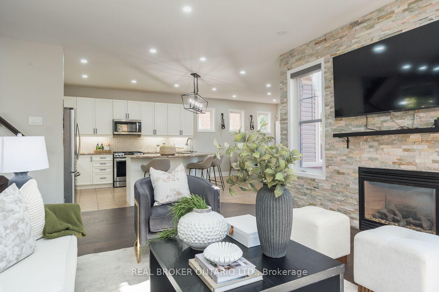 Photo 12 of 619 Snider Terrace, Milton, Coates — HOMEH