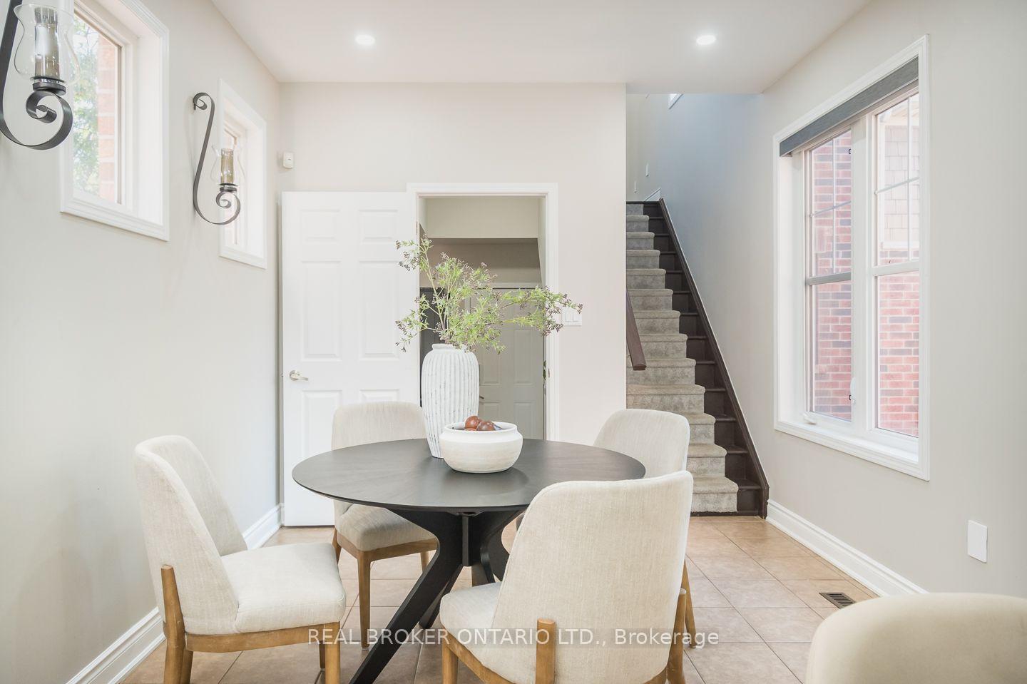 Photo 17 of 619 Snider Terrace, Milton, Coates — HOMEH