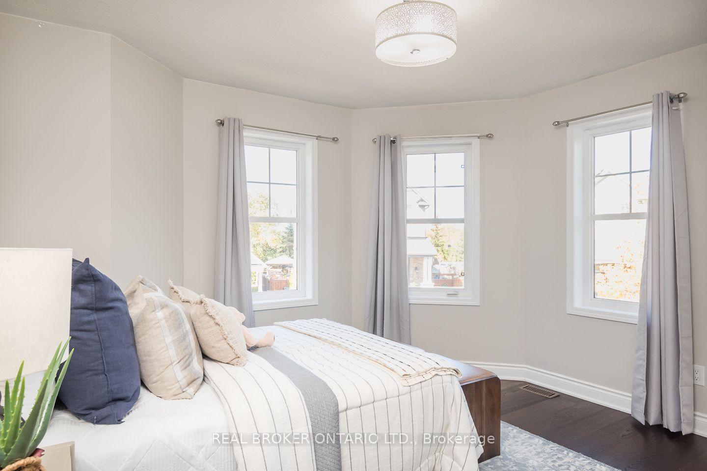 Photo 24 of 619 Snider Terrace, Milton, Coates — HOMEH