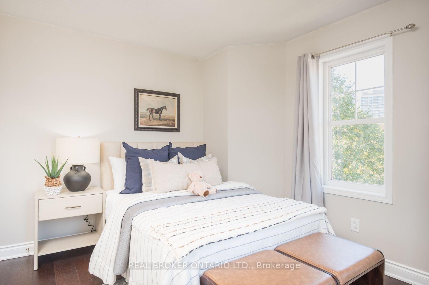 Photo 25 of 619 Snider Terrace, Milton, Coates — HOMEH