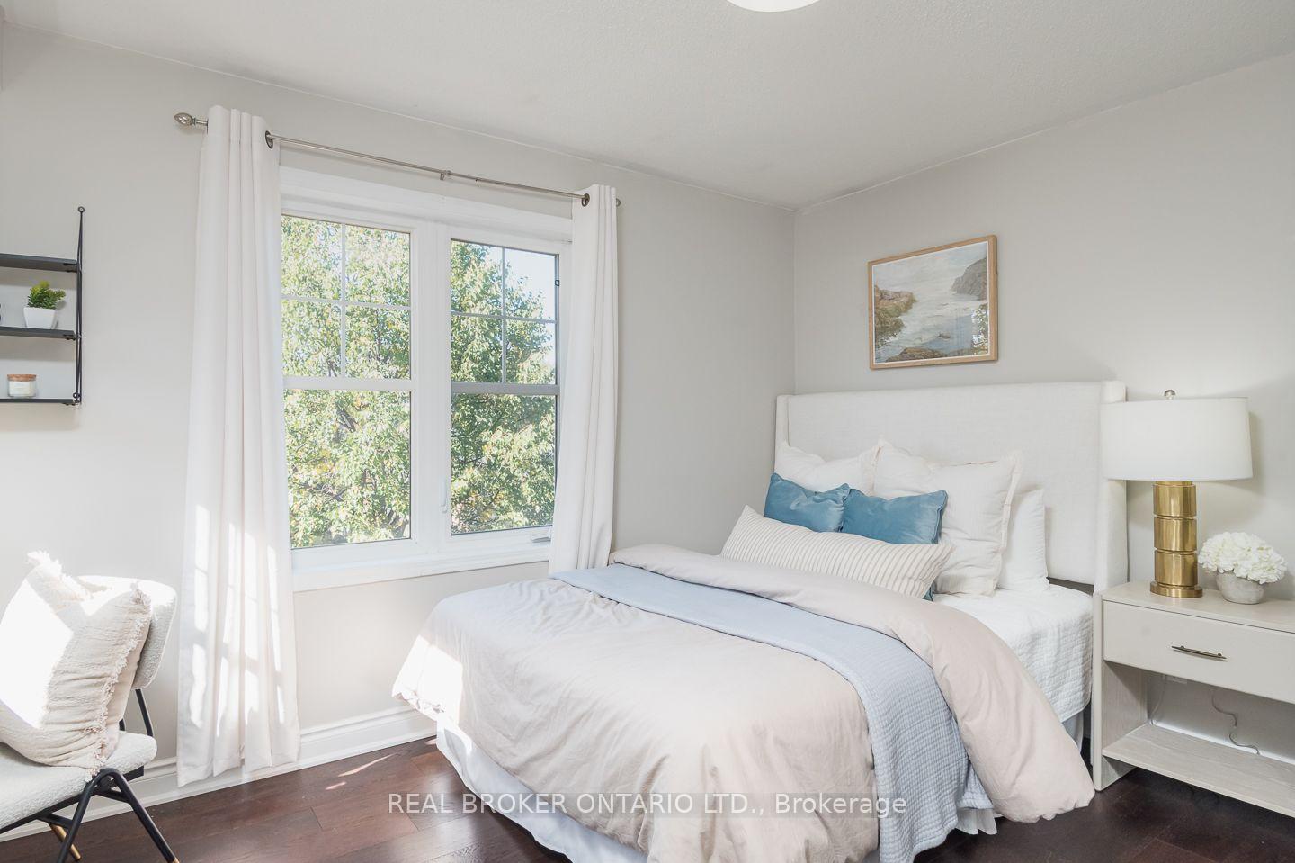 Photo 32 of 619 Snider Terrace, Milton, Coates — HOMEH