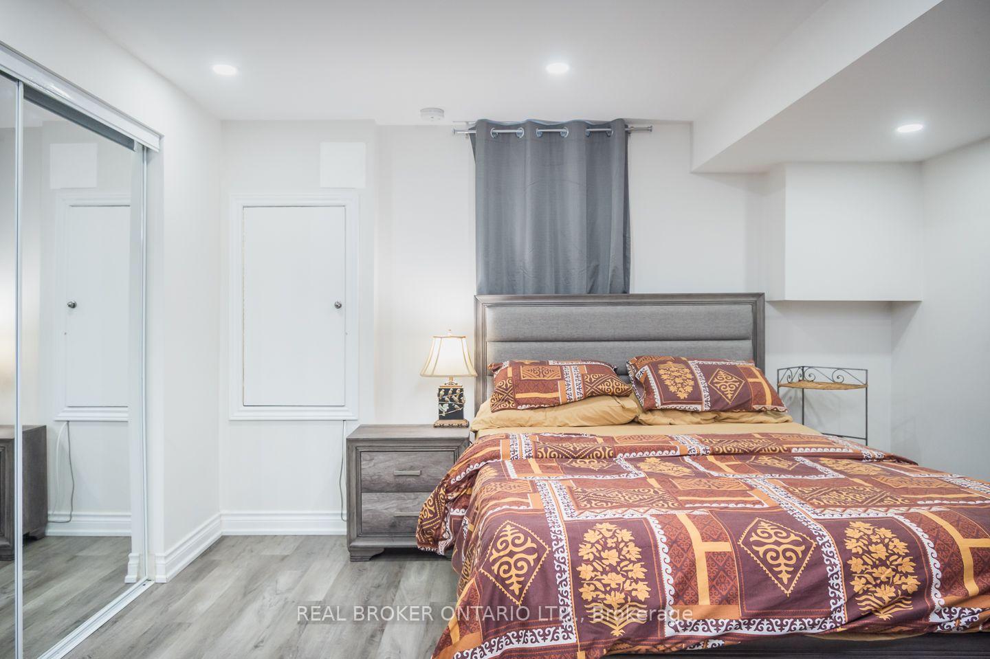Photo 43 of 619 Snider Terrace, Milton, Coates — HOMEH